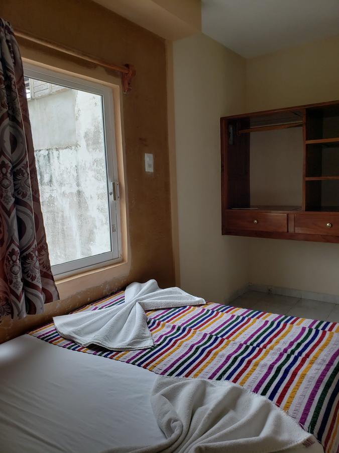 Hotel Cuarto Camino Плайя-дель-Кармен Екстер'єр фото